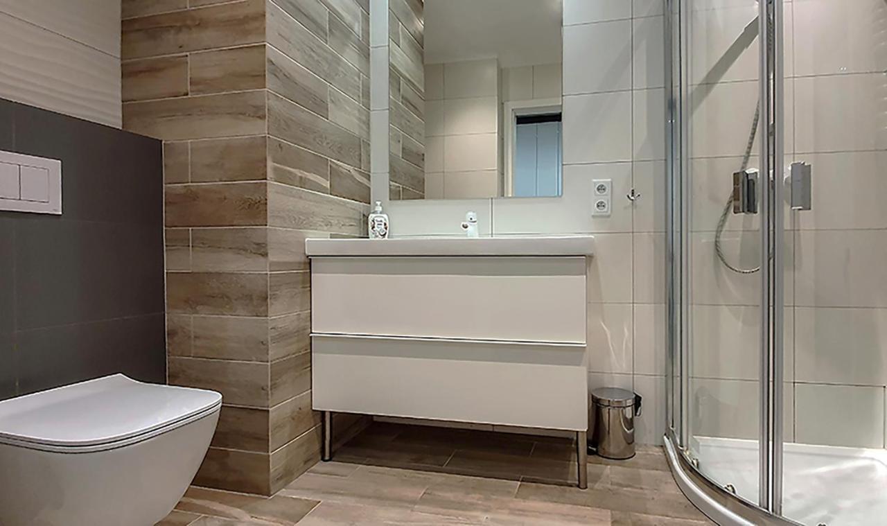 דירות גדנסק Cztery Oceany, Apartament Blisko Plazy, Grey מראה חיצוני תמונה